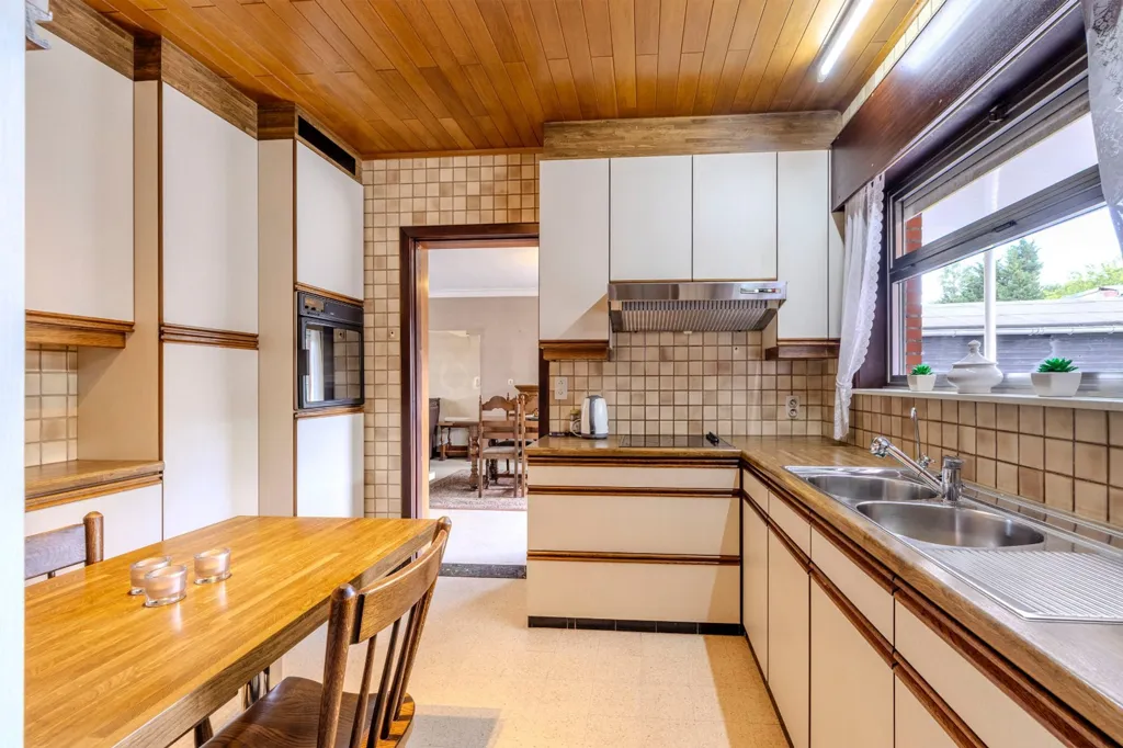 Cuisine - Maison à Renover avec Jardin et Terrasse à Putte