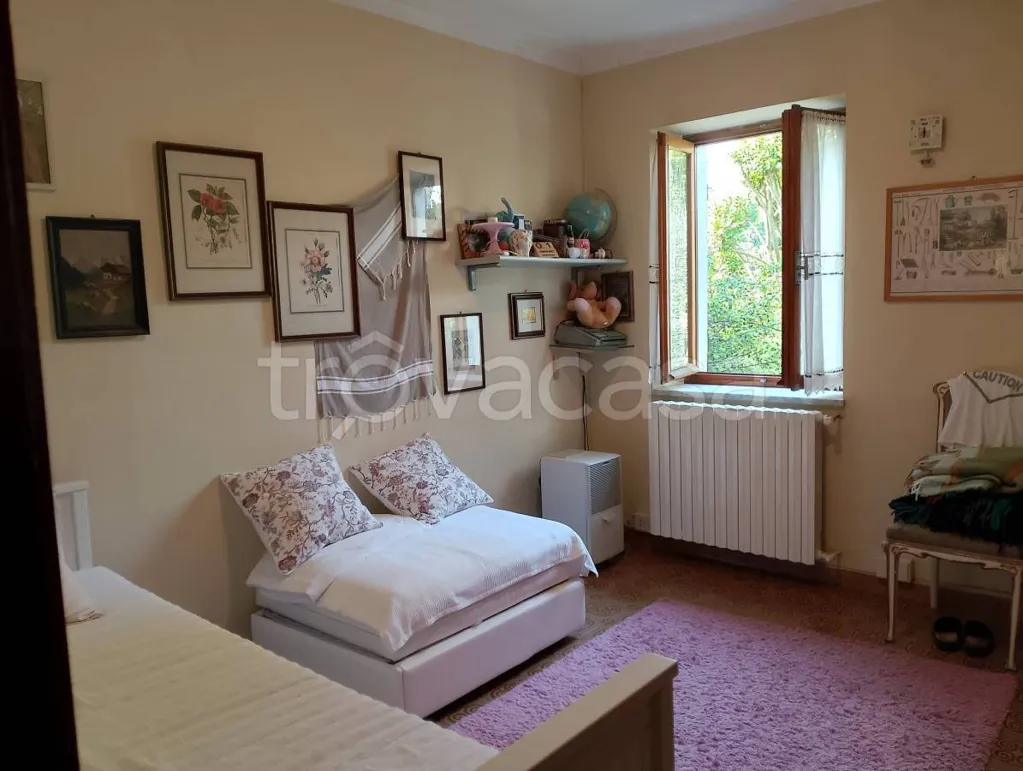 Bedrooms - Independent Villa with Private Garden in Barge