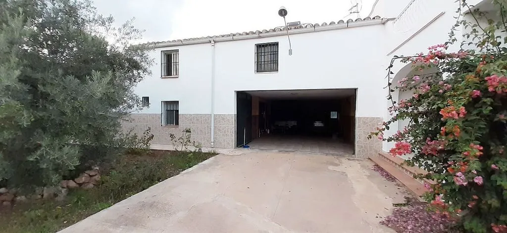 Aed - Villa with Terraces in Almazora Beach