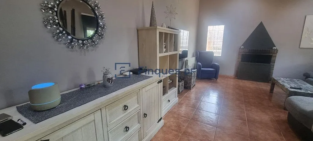 Elutuba - Spacious House with Garden in Caldes de Malavella
