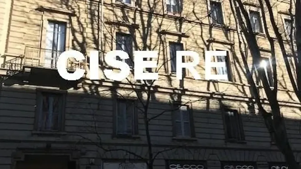 Esterno - Rented Duplex with Balcony in Milan