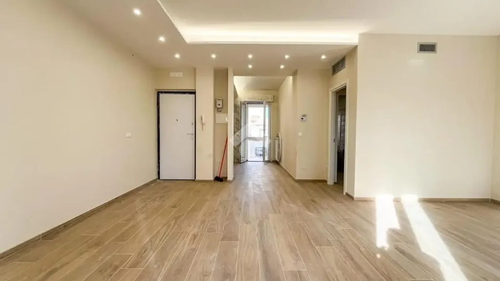 Séjour - Bright 3-Room Apartment with Balcony in San Severo