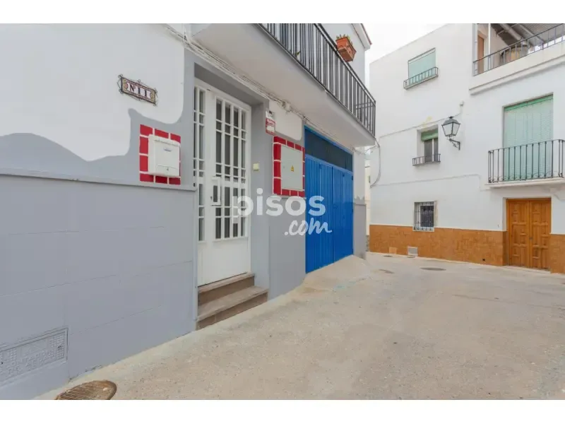 Extérieur - Three-Bedroom House with Terrace in Ítrabo