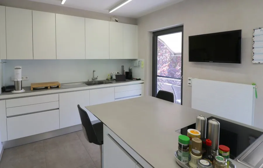 Kitchen - Architectural House with Vineyard View in Wellenstein