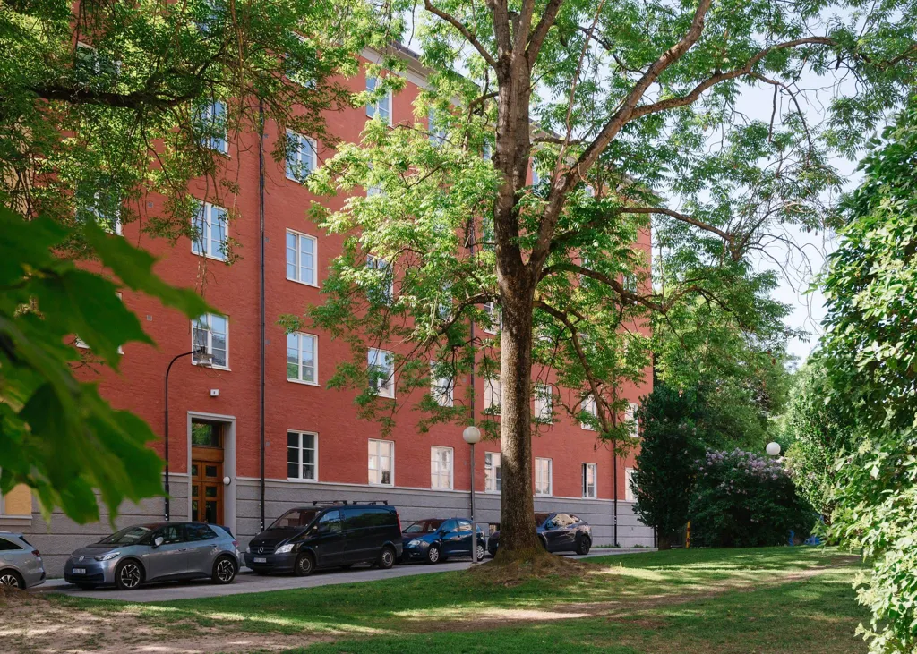 Välivaade - 1920s Flat with Balcony in Södermalm