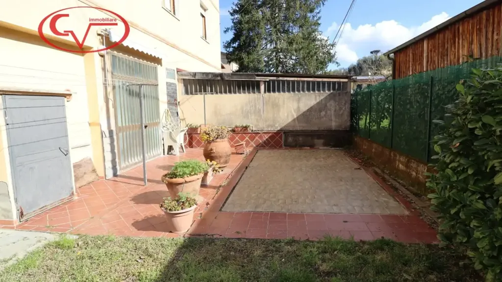 Jardin - Trifamiliare Villa with Garden in Montevarchi