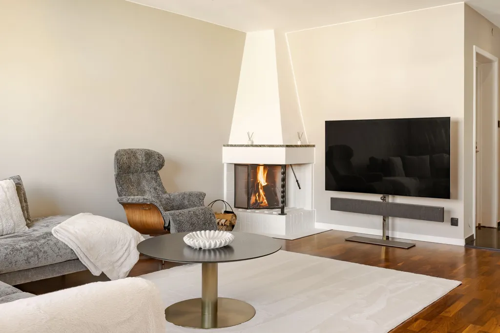 Living Room - Corner Apartment with Park View in Norrköping