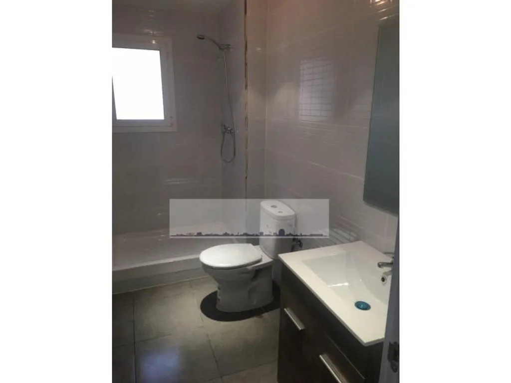Vannitoad - Luxury Apartment Complex near Beach in Badalona