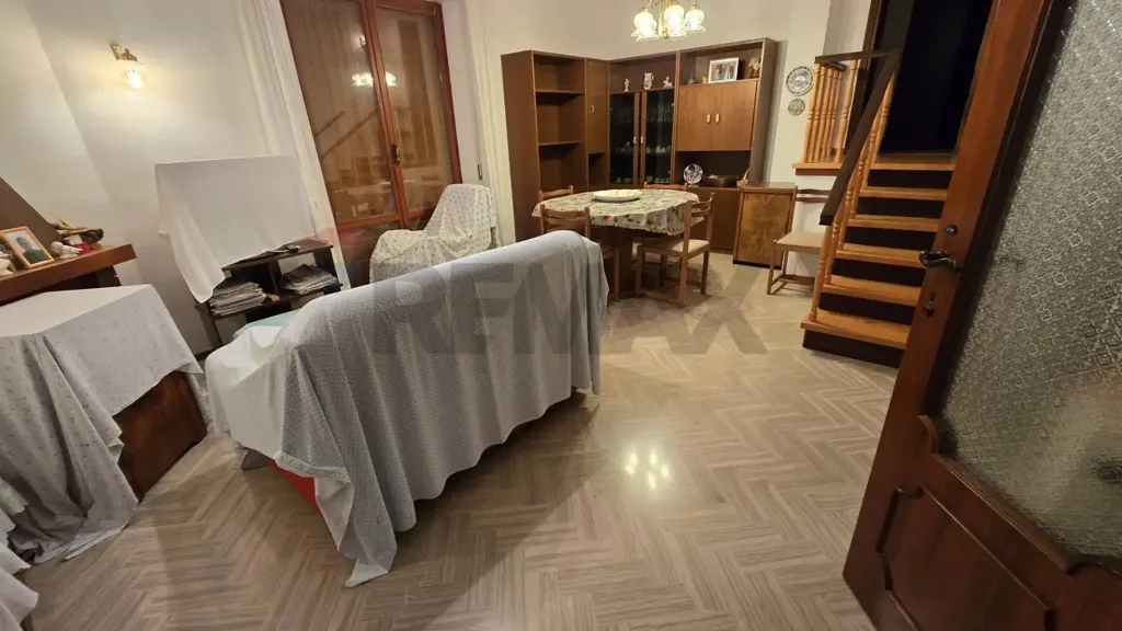 Soggiorno - Classical Villa with Garden in Sassoferrato