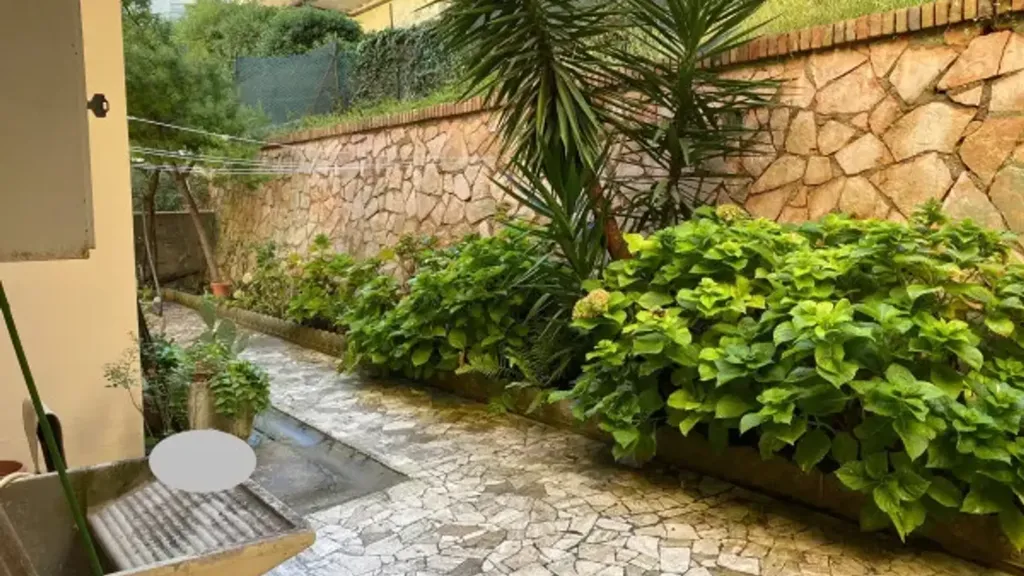 Jardin - Nuda Proprietà Apartment with Balcony in Ancona