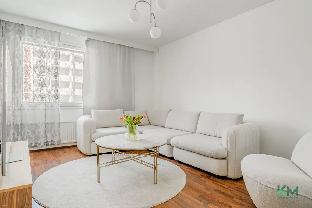 Séjour - Compact Apartment with Balcony in Havukoski, Vantaa