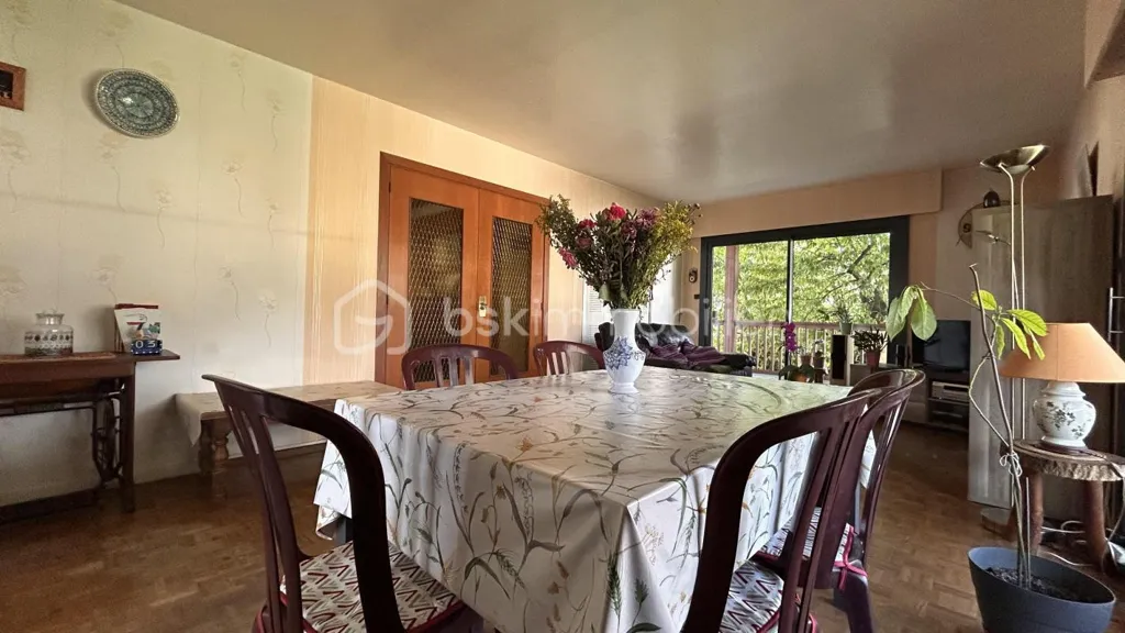 Salle à manger - Maison Familiale avec Studio à Échirolles