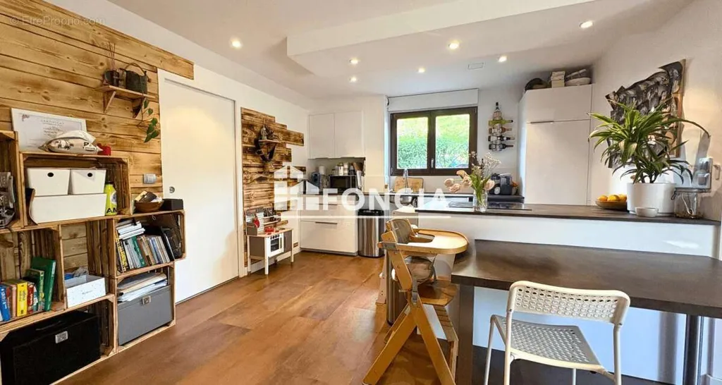 Cuisine - Appartement Rénové avec Terrasse à Meylan
