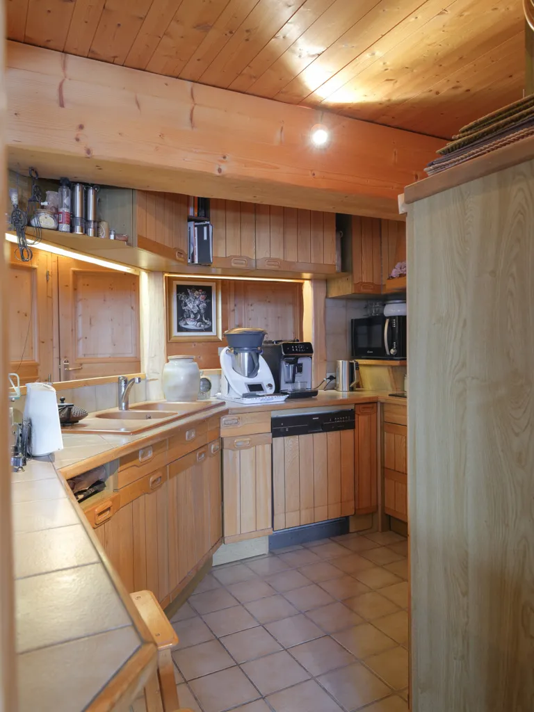 Kitchen - Charming Apartment with Mountain View in Courchevel 1850