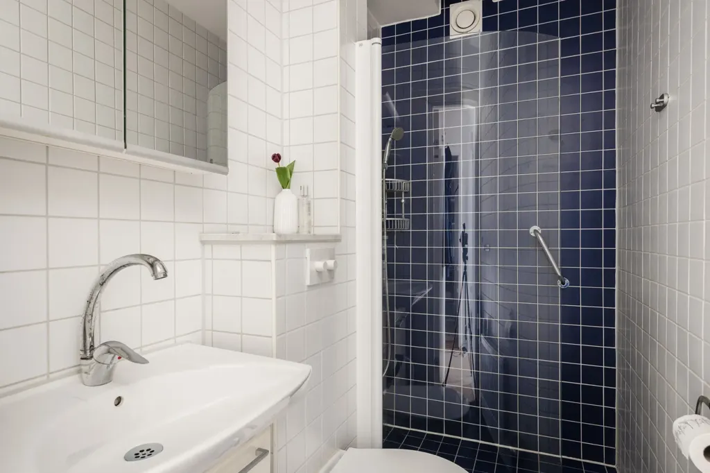Salles de bain - Well-Planned Studio Flat in Göteborg