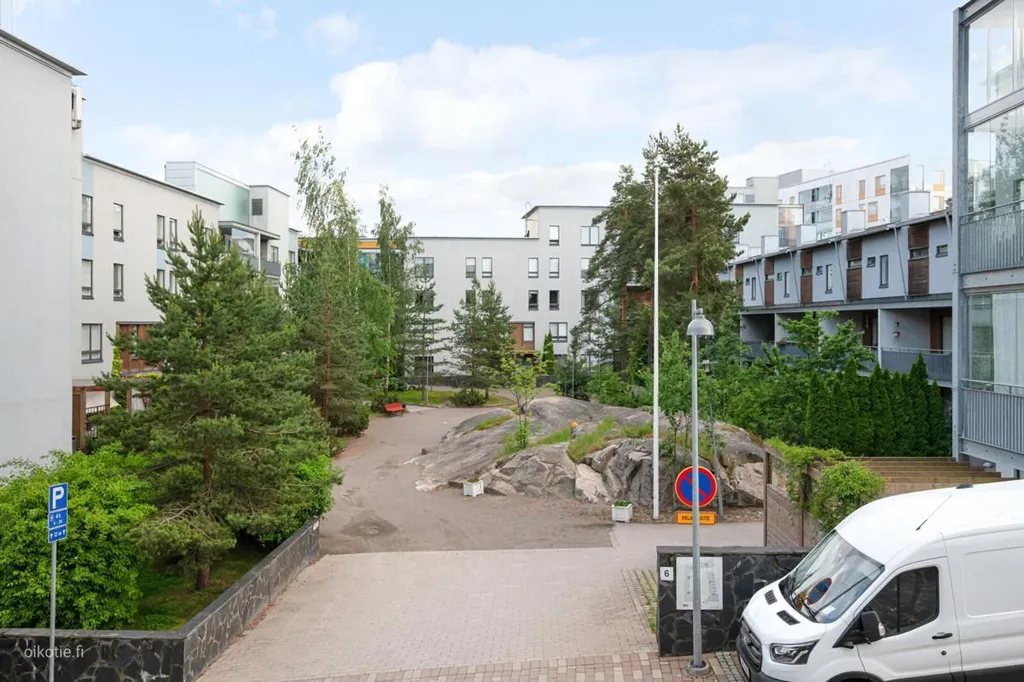Esterno - Modern Flat with Balcony in Viikinmäki, Helsinki