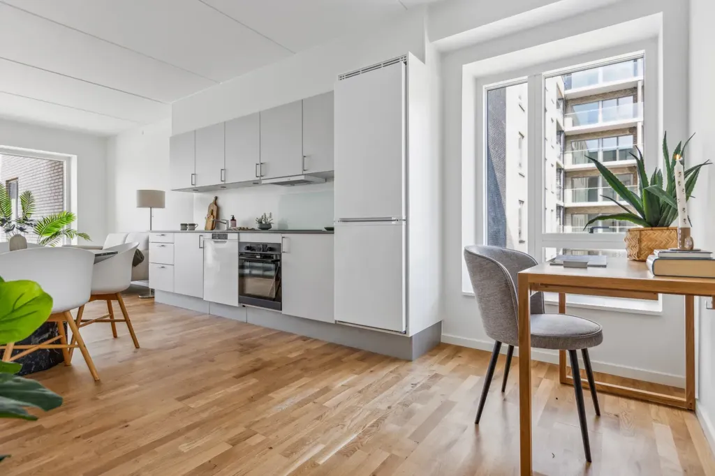 Elutuba - 3-Bed Flat with Balcony in Odense