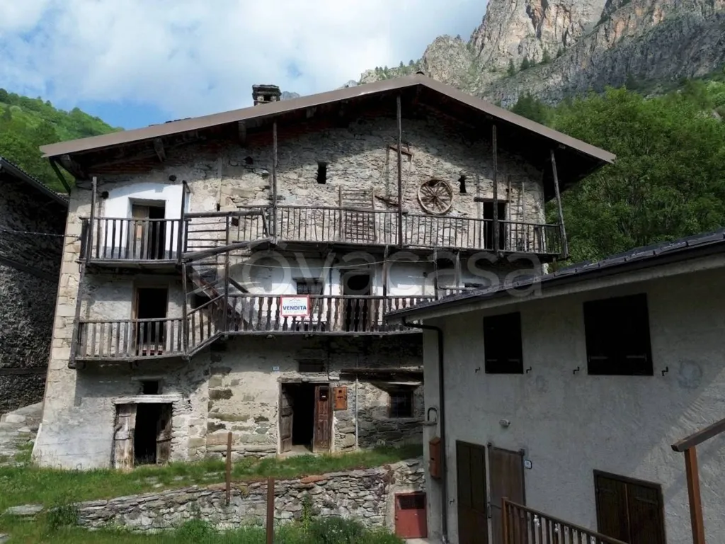 Extérieur - Alpine Baita with Mountain Views in Canosio