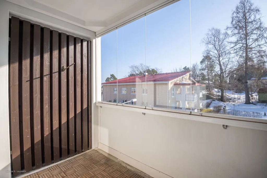 Balcon - Fully Renovated Flat with Balcony in Karjaa Centre