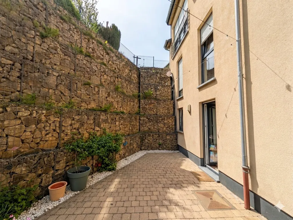 Aed - Flat with Two Terraces in Châtillon