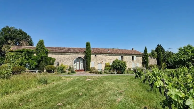 Extérieur - Longère de Charme avec Piscine près de Créon