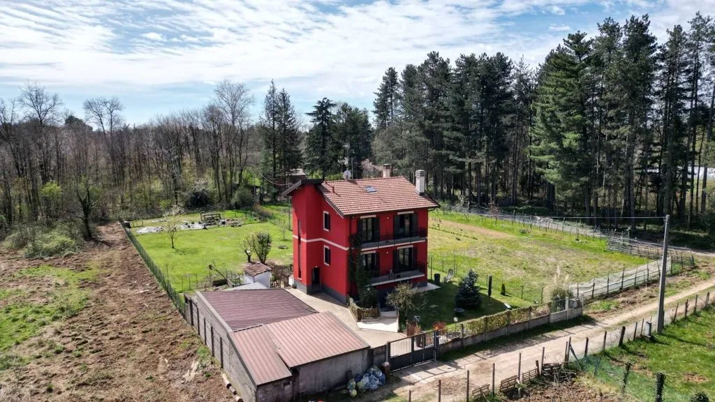 Vue aérienne - Rustic Villa with Private Garden in Tradate