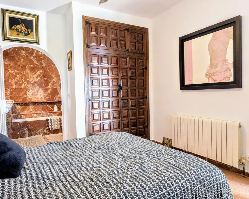 Bedrooms - Traditional Villa with Sea View in Benimeit, Moraira
