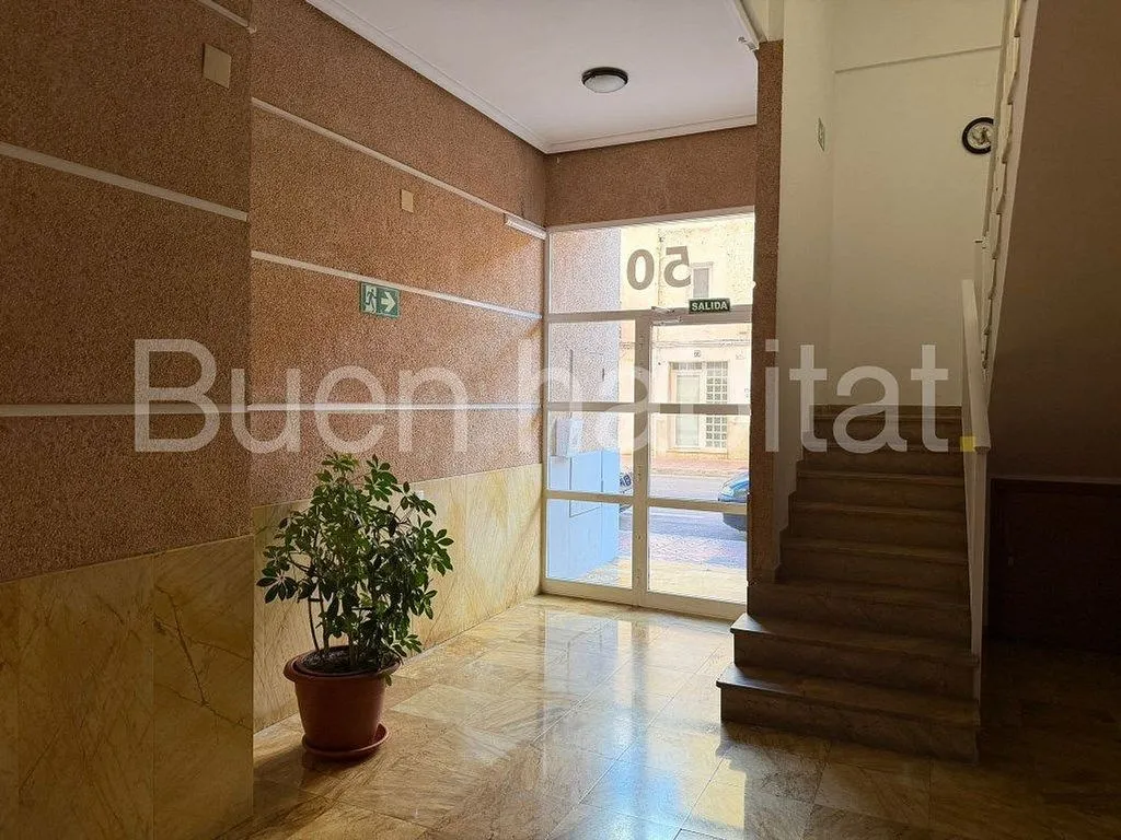 hallway_entrance