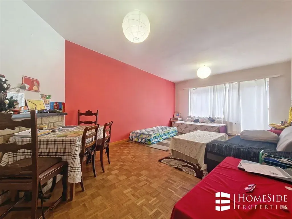 Elutuba - Apartment with Terrace in Evere
