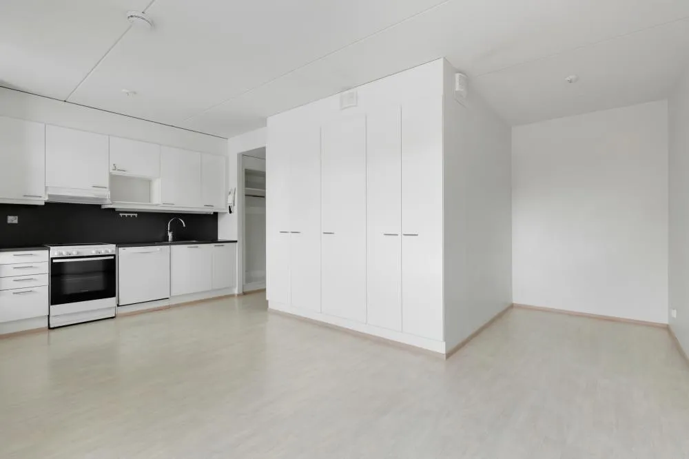 Köök - Modern Apartment with Balcony in Tikkurila, Vantaa