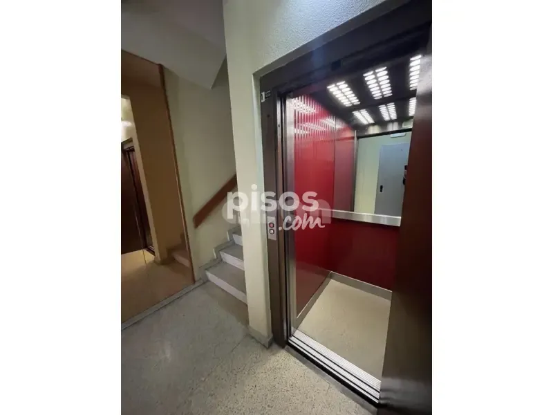 Entrée - Apartment with Large Windows in Vigo