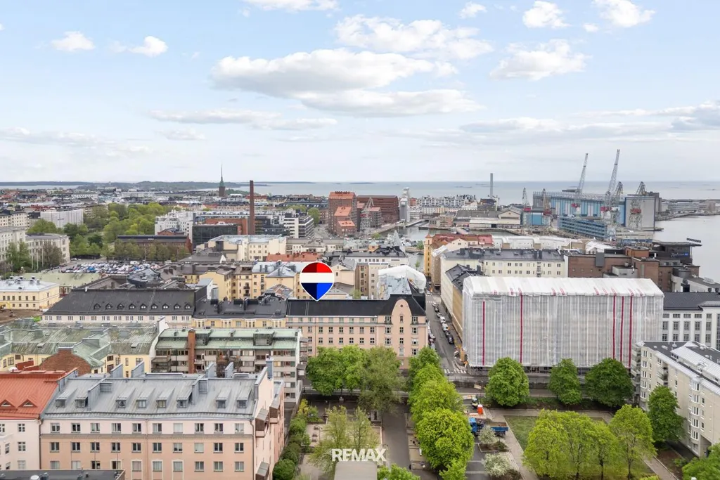 Aerial - Renovated Apartment with Sauna in Helsinki