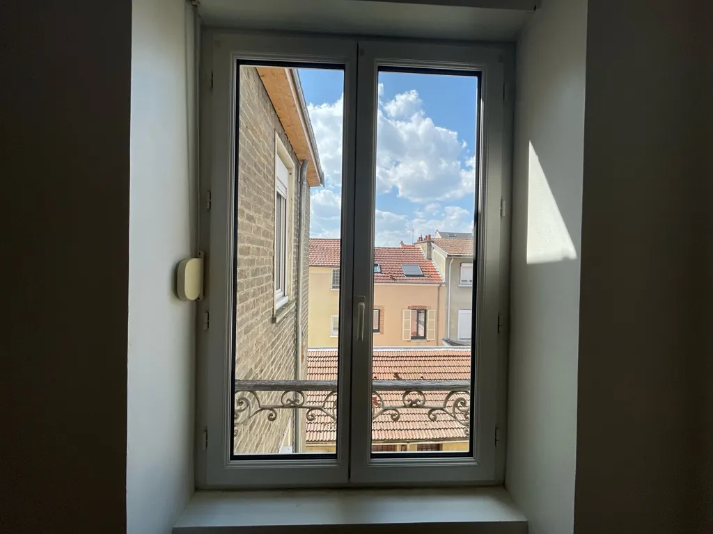 Pièces - Studio avec Cuisine à Reims, Secteur Carteret