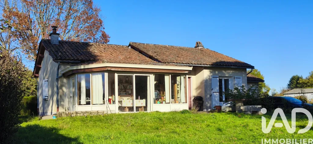 Extérieur - Maison de plein pied avec jardin à Nieudan