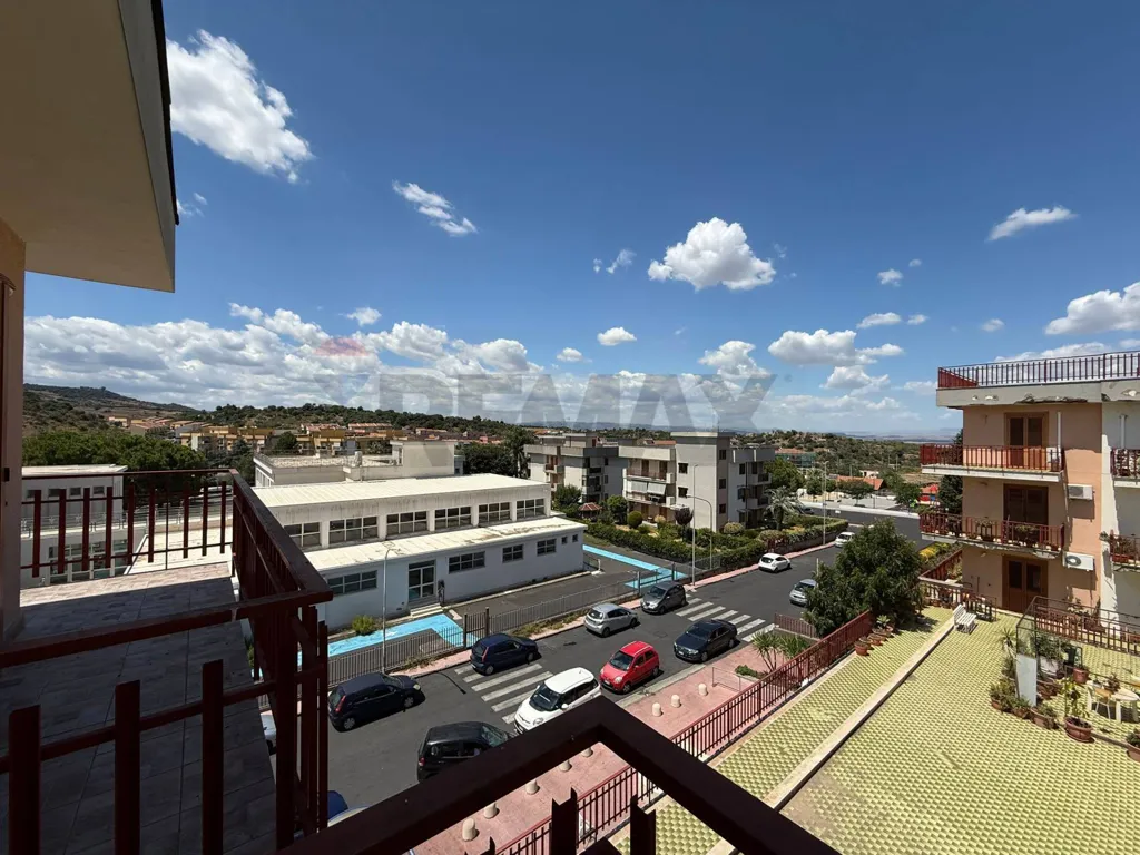 Rõdu - Apartment with Panoramic View in Carlentini