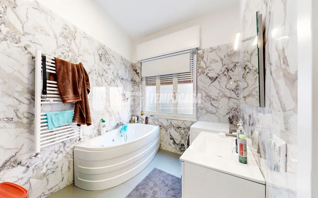 Vannitoad - Independent Apartment with Terrazzo in Cambiano