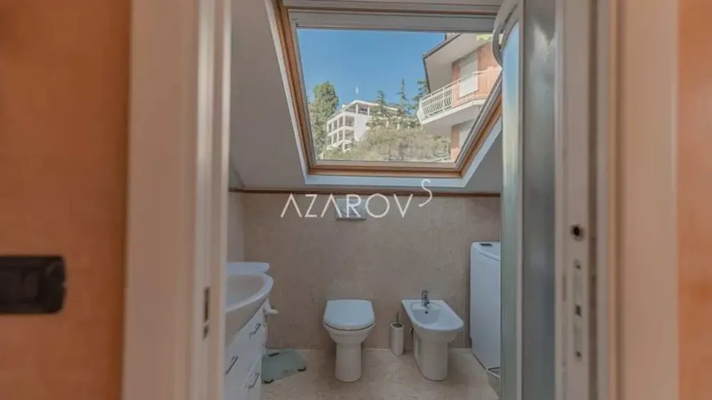 Bathrooms - Sea View Apartment in Sanremo