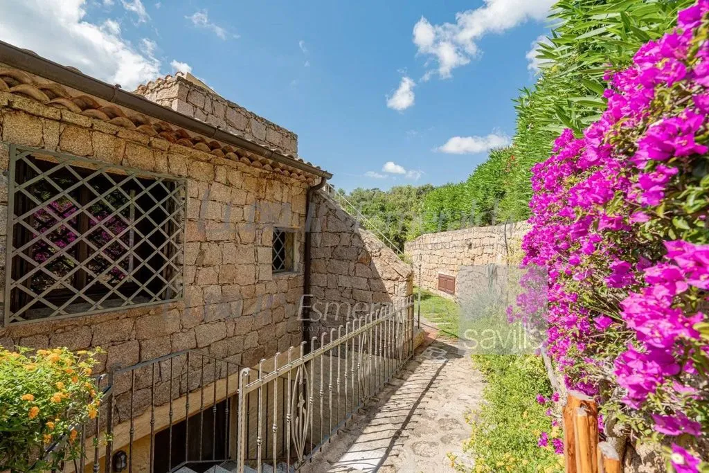 Aed - Luxury Villa with Sea View in Arzachena