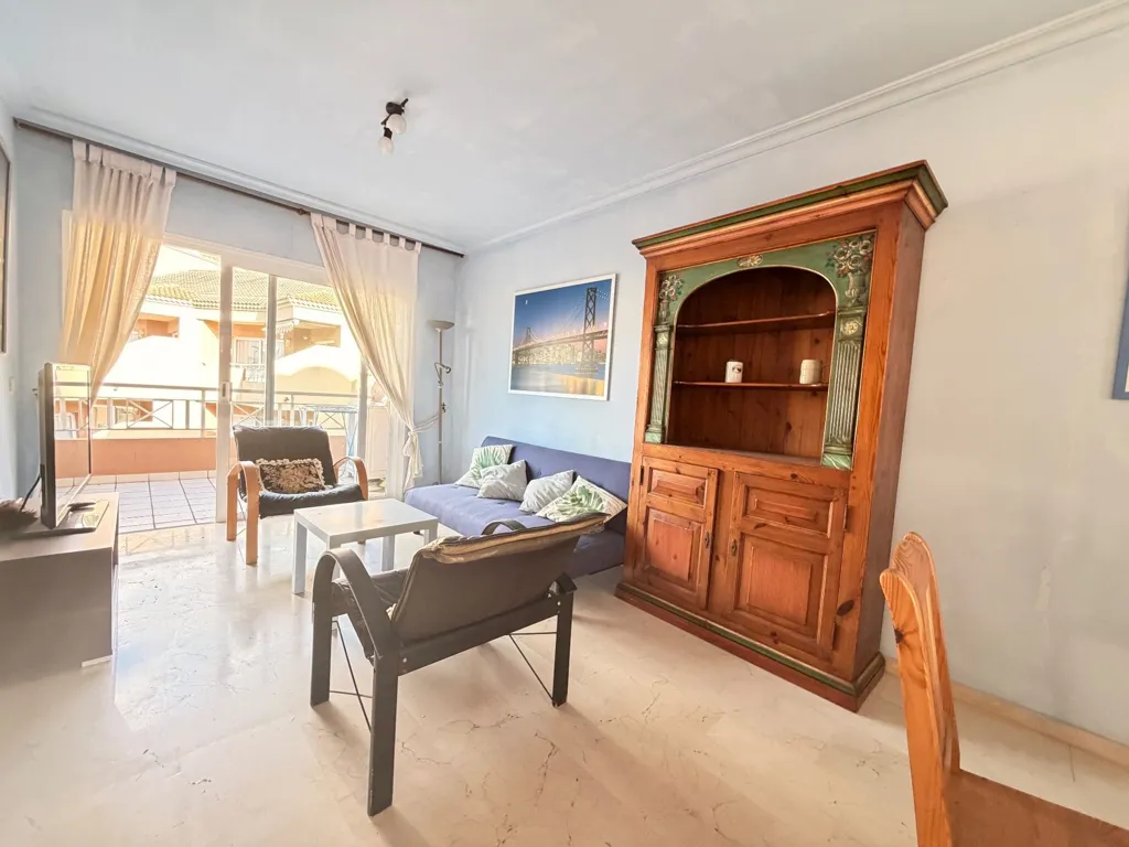 Elutuba - Renovated Apartment with Pool View in Las Arenas