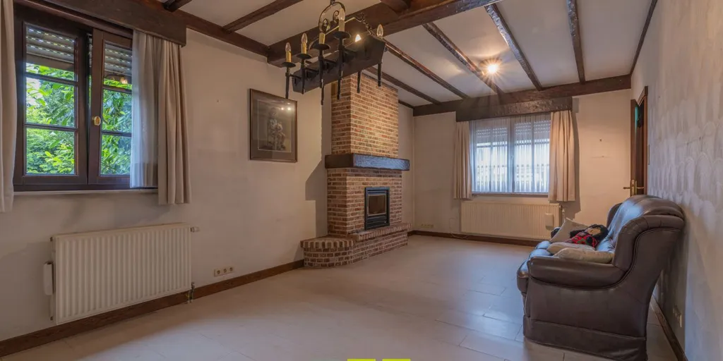 Séjour - Maison à Renover avec Jardin à Maasmechelen