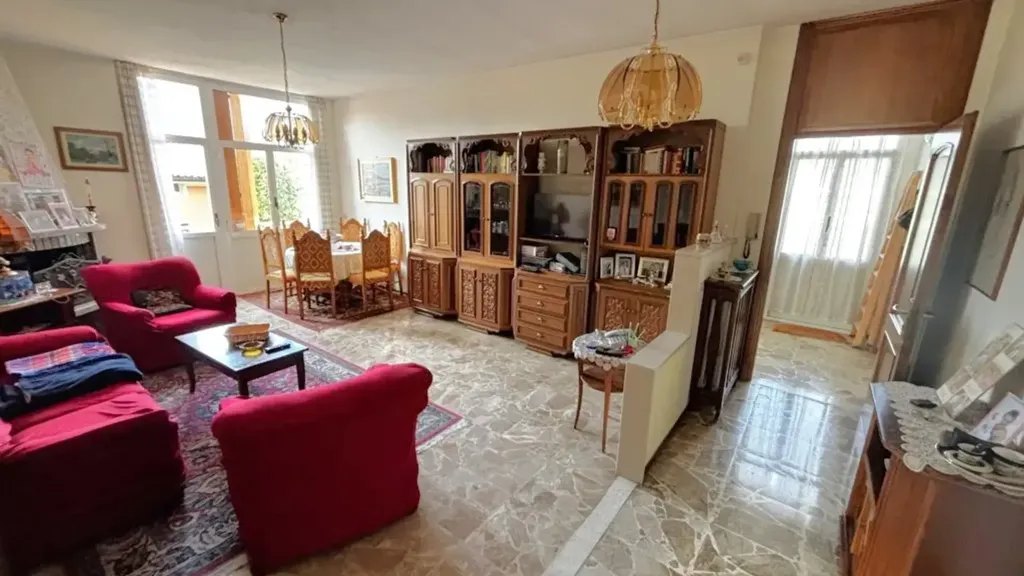 Séjour - Bifamiliar Villa with Garden in Clusane, Iseo