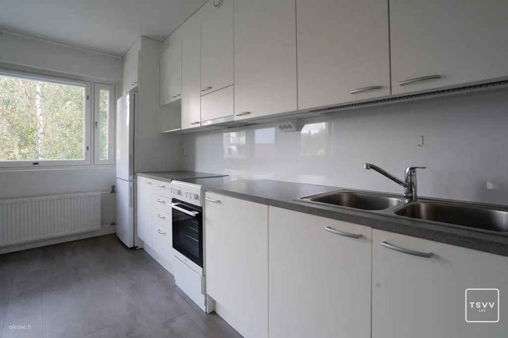 Cuisine - Renovated Top-Floor Flat with Balcony in Koivula