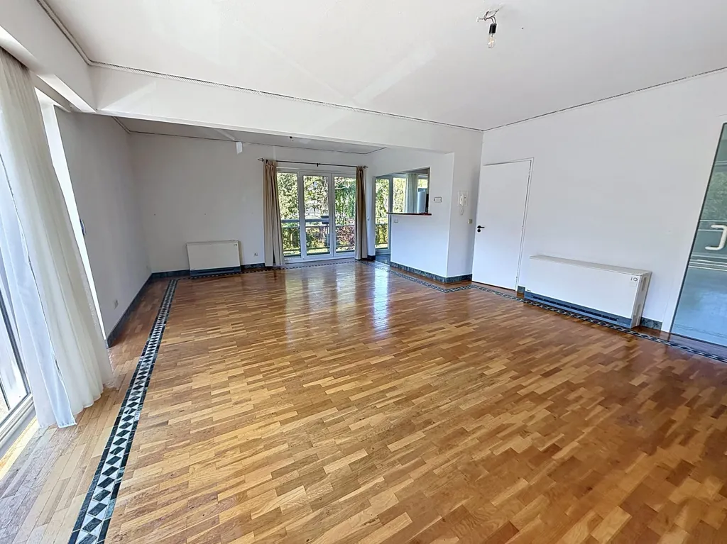 Elutuba - Two-Bedroom Flat with Terraces in Dilbeek