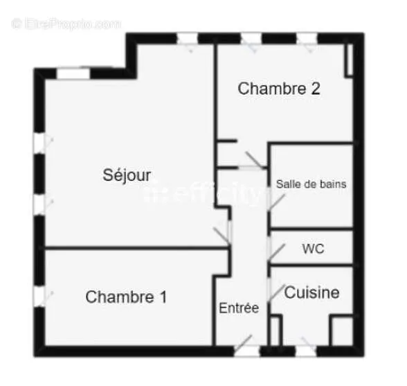 Plaan - 3-Bedroom Apartment with Balcony in Roubaix Centre