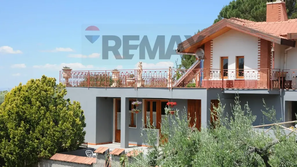 Extérieur - Villa with Panoramic Pool in Biancavilla