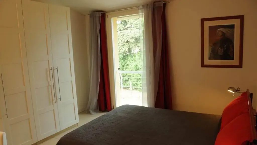 Chambres - Twin-Storey Apartment with Balcony in Gambassi Terme