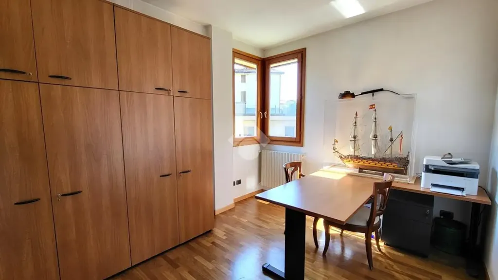 Office - Panoramic Bifamiliare Villa in Besana Brianza