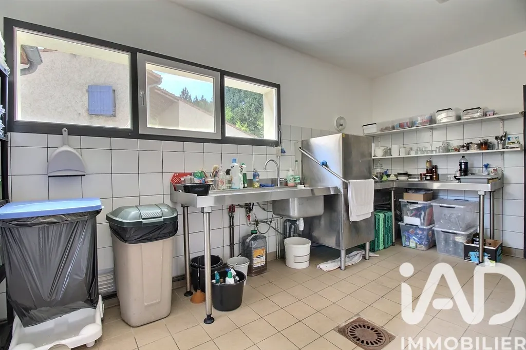Cuisine - Maison de Caractère avec Terrasse à Sédéron