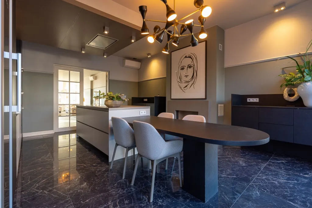 Söögituba - Monumental Apartment with Terrace in Rotterdam