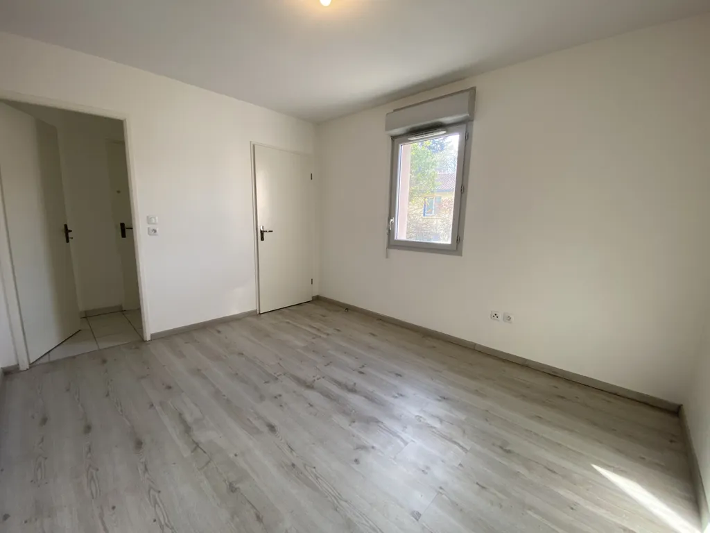 Pièces - Appartement T3 avec balcon et parking à Toulouse